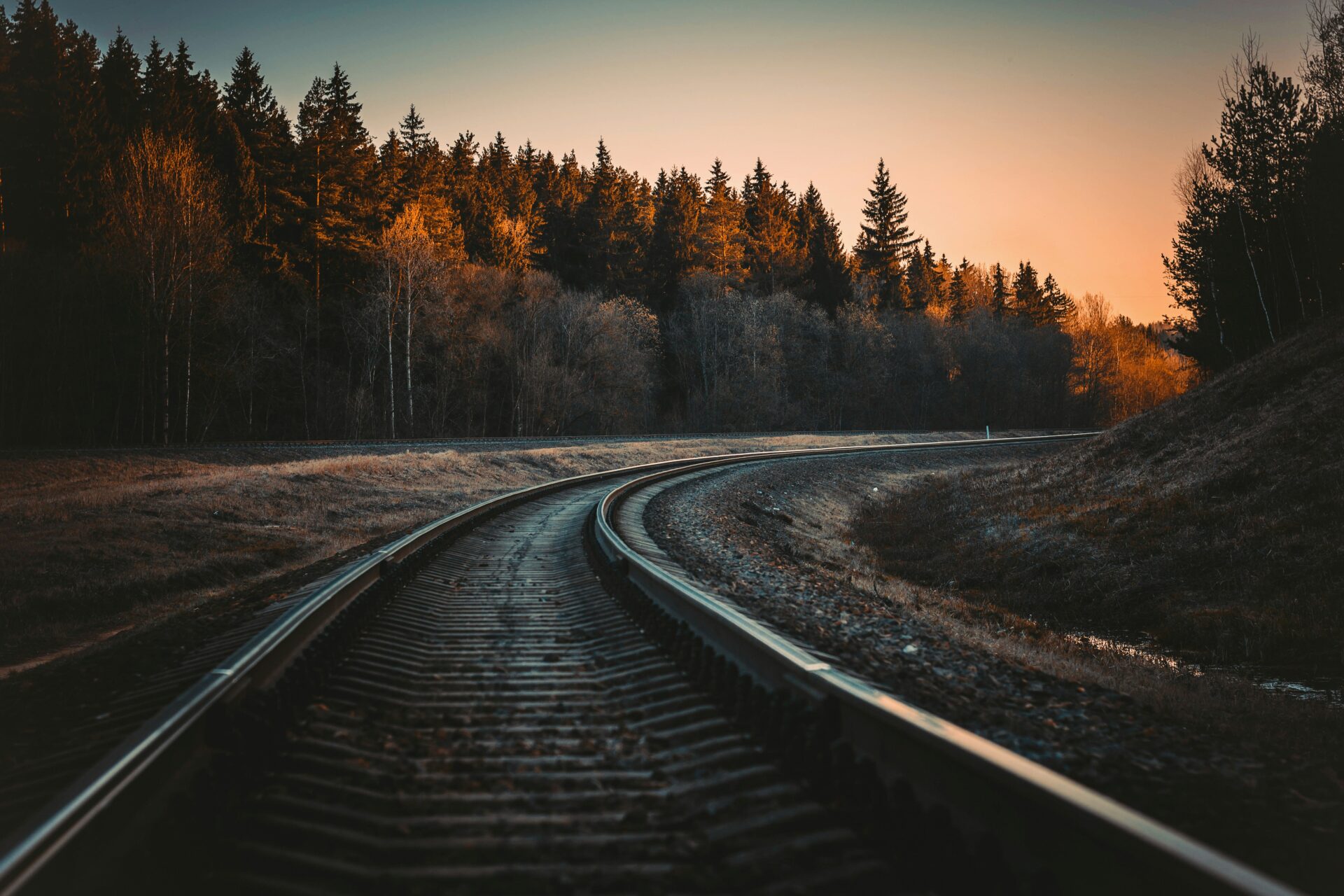 train-track
